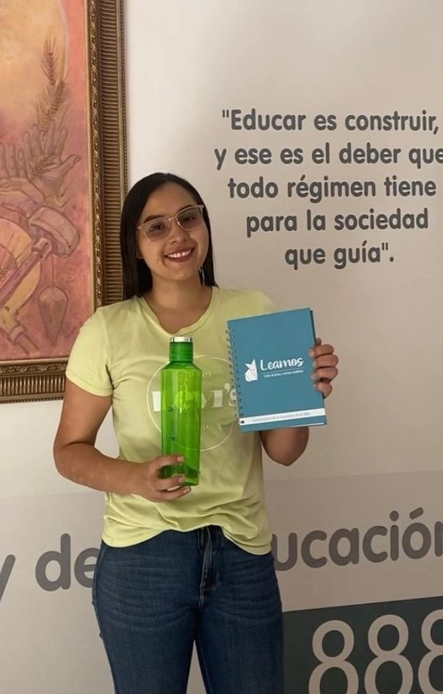 Ganador tercer puesto María Lucía Pérez foto